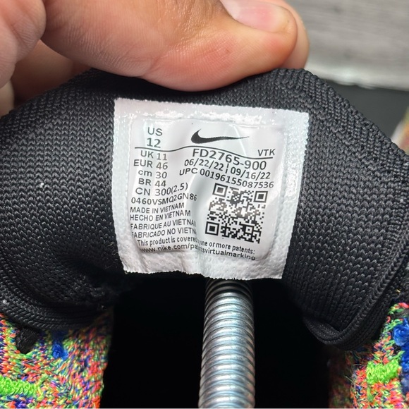 Nike Men's Air Max Flyknit Racer Multicolor Shoes Sneakers Trainers (FD2765-900) - Picture 6 of 13